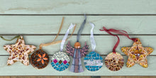 Mosaic Christmas Decorations Workshop