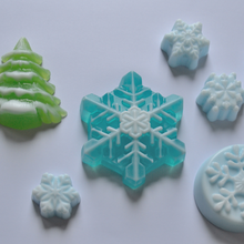 Fizz & Festive Soap Making Workshop