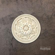 #1384 13.5cm Round Medallion