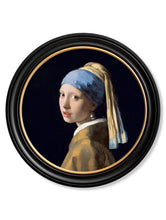 C.1665 Girl with a Pearl Earring in Round Frame